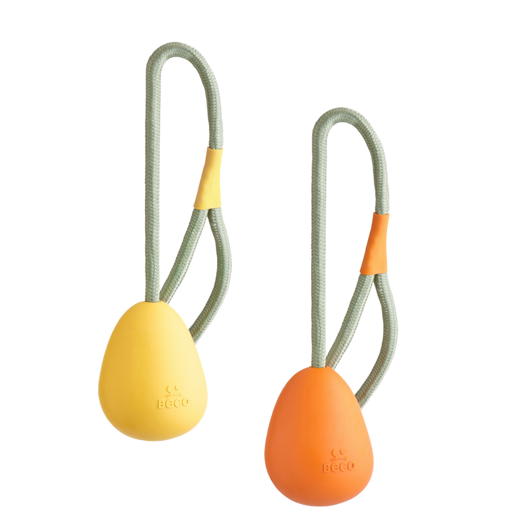 Beco Natural Rubber Slinger Pebble Toy