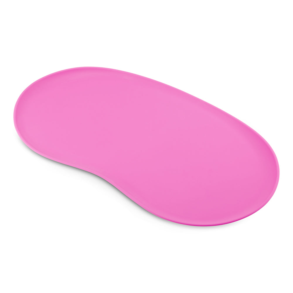 BECO non-slip placemat in pink with raised edges for pet feeding